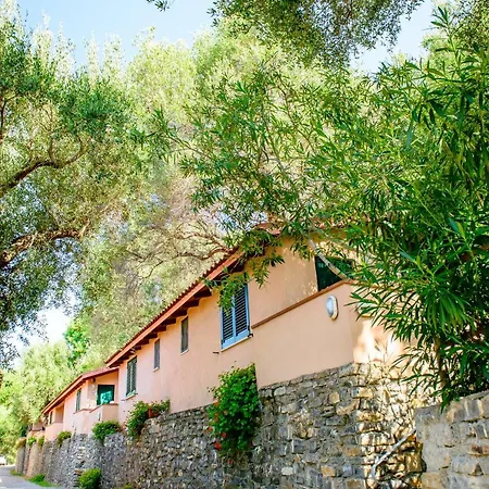Lido Paradiso 3*